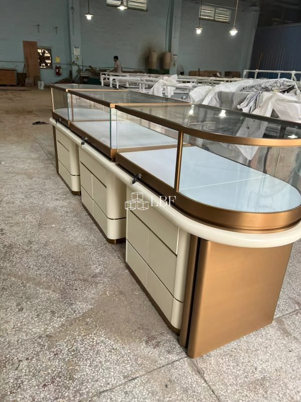 Jewelry cabinet - Image 2