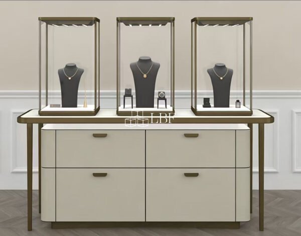 Isola espositiva per gioielli in stile lusso