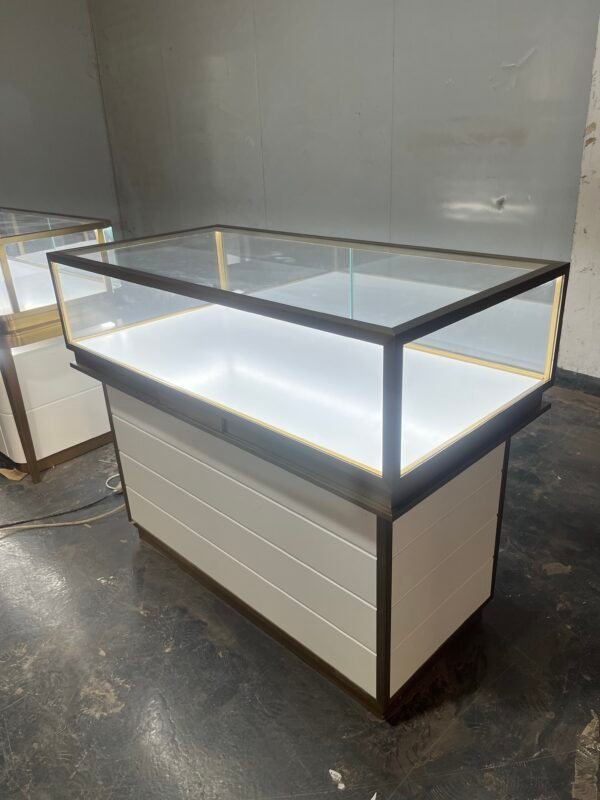 Jewelry display cabinet