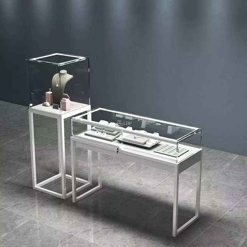 Table de présentation pour bijoux en fer