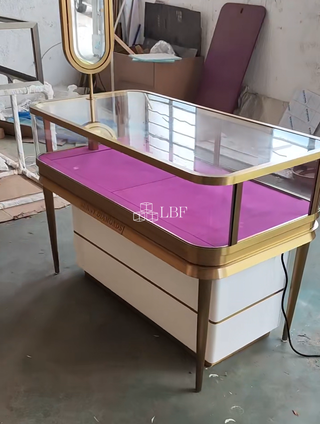 Vitrine à bijoux
