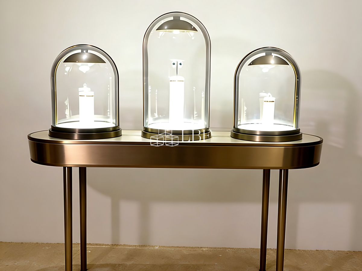 JewelryDisplayCase